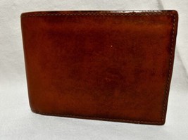 TUMI BiFold Brown Leather Wallet Gold Logo - $62.84