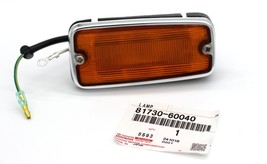 New Genuine OEM Toyota Land Cruiser Fj40 Fj45 Right Turn Signal Lamp 817... - £33.73 GBP