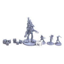 War in Christmas Village - Oh Xmas Treent - £54.45 GBP