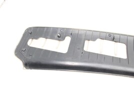 03-06 PORSCHE CAYENNE REAR BUMPER MOLDING COVER PANEL SCUFF PLATE E6216 image 7