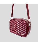 Coco Chevron Quilted Camera Crossbody Bag Maroon - $1,239.80 MXN