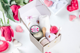 Mother&#39;s day - Natural Skincare Gift Box, Cute LOVE Special Gift Box, Mother&#39;s D - £35.16 GBP