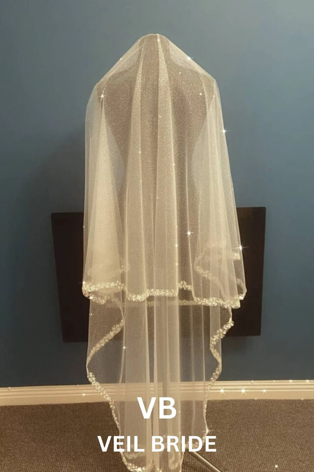 Wedding ivory veil with glitter  edge 2 tiers 90/150 cm (35&#39;&#39; /59&#39;&#39;) - $35.13