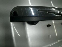 Camera/Projector Liftgate Mounted Near Handle Fits 06-10 COMMANDER 10486... - $1,354.09 MXN