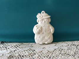 O4 - Snow Lady Ornament Ceramic Bisque Ready-to-Paint - £2.15 GBP