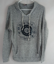 Free Kisses Women&#39;s Lightweight Gray Hoodie With Astrological Design Size Large - £13.17 GBP