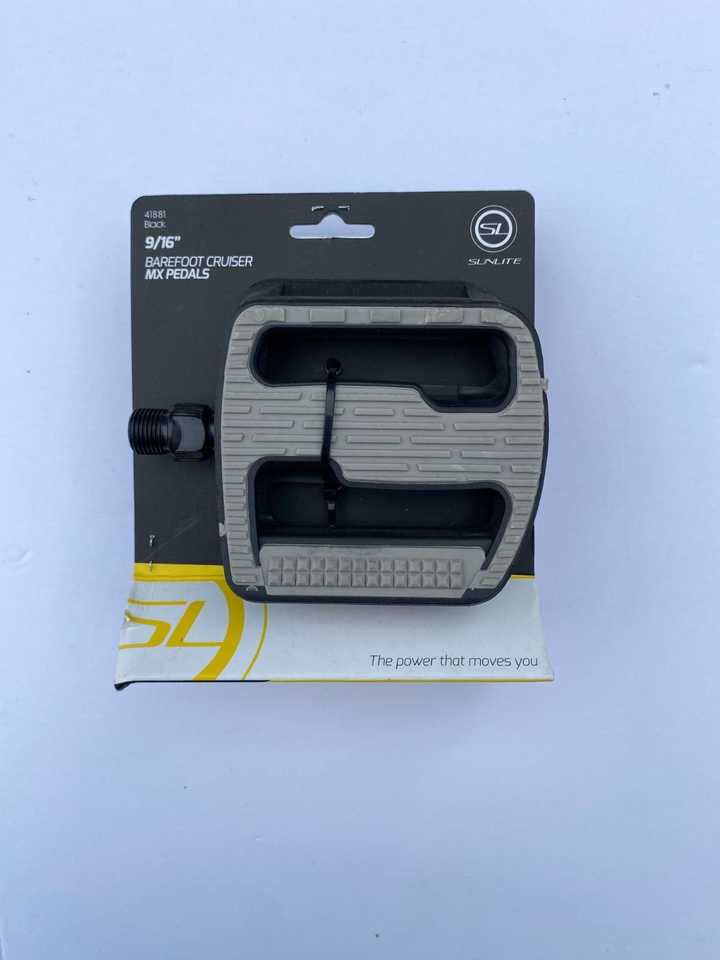 Cycling - Bicycle Bike Sunlite Barefoot cruiser 9/16&quot; Pedals &amp; reflector... - $12.10