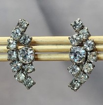 Vintage Faceted Rhinestones Silver-tone Half Moon Screw Back Earrings Jewelry - £17.40 GBP