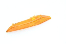 05-06 INFINITI G35 SEDAN FRONT RIGHT PASSENGER SIDE TURN SIGNAL LIGHT Q0114 - $35.19