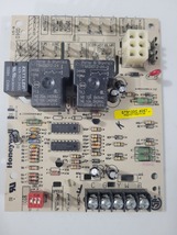 Heil OEM Furnace Control Circuit Board ST9120C4057 HQ1011927HW - $50.00