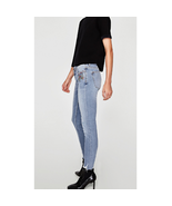 Zara Floral Embroidered Ankle Cropped Distressed Raw Hem Jeans Size 2 - $470.59 MXN