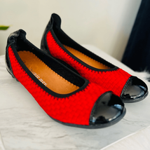 Bernie Mev Women&#39;s Bella Me Ballet Flat, Red/Black, Size 7 (Euro 37), NWOT - $1,313.51 MXN