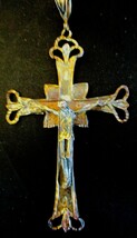 Antique Sterling Silver 925 Detailed Pierced Crucifix Pendant - $1,881.67 MXN