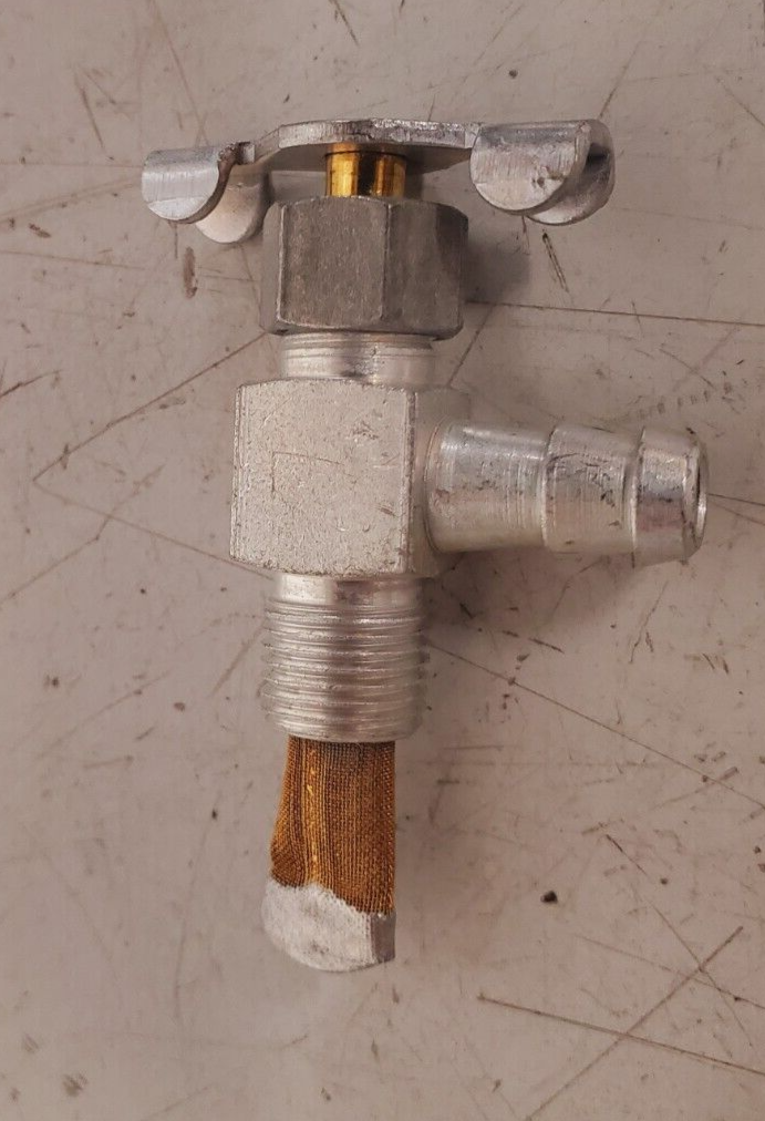 5 Quantity of Elbow Cut-Off Fuel Valves 1/4" (5 Qty) Item image 6