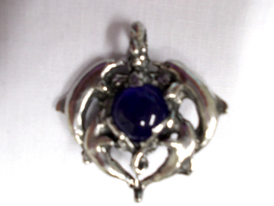 X LARGE 4 DOLPHINS PLAYING AROUND A COBALT BLUE BALL PEWTER PENDANT ADJ NECKLACE Item image 2