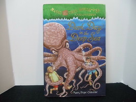 Magic Tree House #39: Dark Day in the Deep Sea [Hardcover] - £4.69 GBP