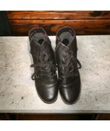 Clarks Brown Leather Dark Brown Boot Shoes Women&#39;s 9.5 M Lace Up  EUC - $23.75