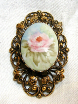 Vintage Gold Toned Decorative Floral Pin Hand Painted Porcelain Rose Bro... - $553.18 MXN