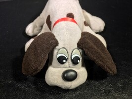 Vintage Pound Puppy Tonka Small 7.5&quot; Light Gray Puppies Plush Dog - $9.49