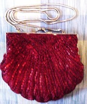 Walborg Style Vtg Beaded Clam Shell Red Evening Purse w/chain Handle - £29.64 GBP