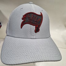 Tampa Bay Buccaneers New Era 39THIRTY Flex Hat Cap Gray Medium / Large E... - €16,32 EUR