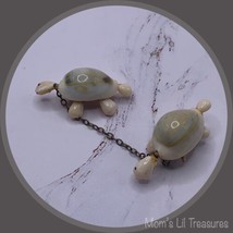 Vintage Shell Turtle Pair Brooch Pin With Chain ⚜️ - £6.98 GBP
