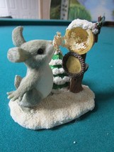 Charming Tails by Fitz &amp; Floyd Figurine Sending A Little Snow Your Way - $25.47
