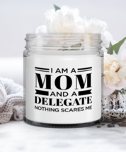 Delegate Candle - I&#39;m A Mom And A Nothing Scares Me - Funny 9 oz Hand Poured  - £15.94 GBP