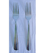 2 Oneida Stainless Dinner Forks - £13.69 GBP