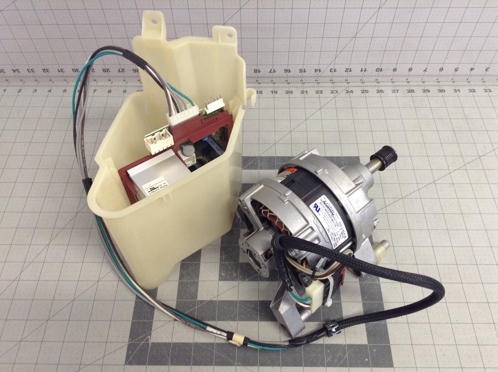 Maytag Neptune Washer Drive Motor &amp; Control Board 62726410 12002039 6272... - $138.60
