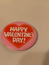 Vintage - 1980 - Hallmark - &quot;Happy Valentine&#39;s Day&quot; Pin Back Button - USA - £10.20 GBP