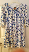 West Loop Blue and White Floral Tunic Top Sz M L XL - $19.99