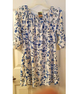 West Loop Blue and White Floral Tunic Top Sz M L XL - $27.34 CAD