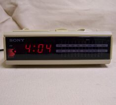 Sony Dream Machine ICF-C2W Alarm AM/FM Red LED Clock Radio Almond ivory ... - $10.88
