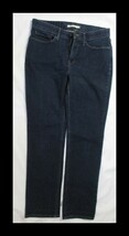 Levi Strauss 525 Perfect Waist Straight Dark Wash Jeans Size 8 Short 29/30 - $340.59 MXN