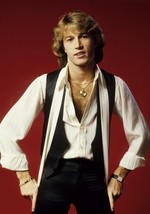 Andy Gibb Poster, Size: 18 X 24 | 12 X 16 #SC-G850112 - £15.69 GBP+