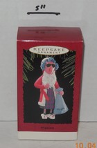 1993 Hallmark Keepsake Ornament Maxine Shoebox Greetings - $15.36