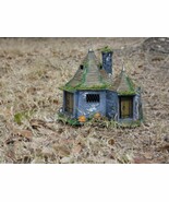 Grounds Keeper&#39;s Hut Nightlite - Wizard Hut Lamp - $472.40 MXN+