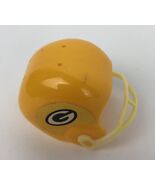 Green Bay Packers Miniature Football Helmet NFL Vending Machine Capsule Toy - $307.50 MXN