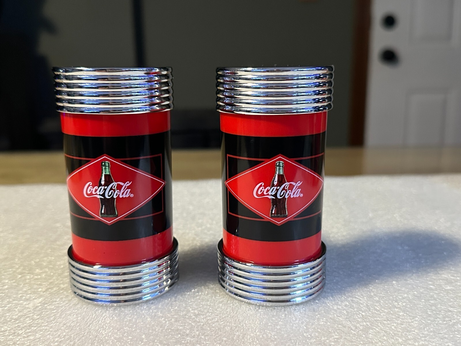 Coca Cola Retro Salt &amp; Pepper shaker set chrome diamond logo Red &amp; Black... - £7.42 GBP