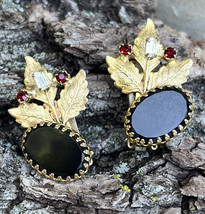 HOBE Signed Textured Gold Tone Leaf Red Rhinestone Baguette Black Glass Earrings - £39.83 GBP