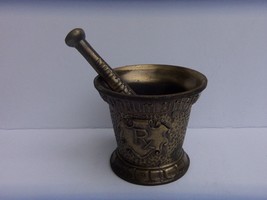 VINTAGE METAL MORTAR &amp; PESTLE CORICIDIN SECUNDUM ARTEM - £15.78 GBP