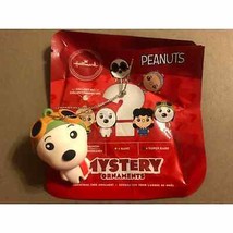 Hallmark Peanuts Mystery Ornament - £11.87 GBP