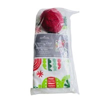 Hallmark Reusable Fabric Wrap Christmas Holiday Pattern Pom Pom 26x26 - £11.89 GBP