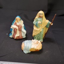 HALLMARK Keepsake Ornament -  The Holy Family, Blessed Nativity Collection - £9.11 GBP