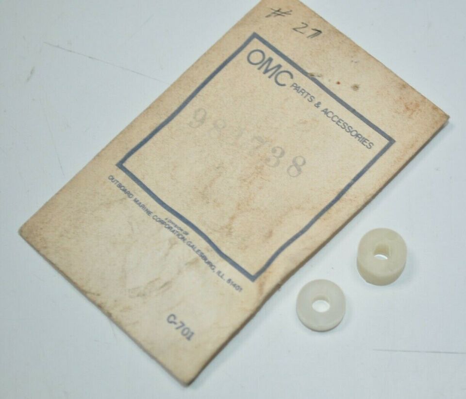 NOS Evinrude Johnson OMC Primary Terminal Insulator Set Part# 981738 - $9.89