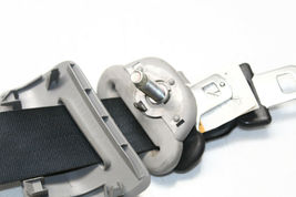 2006-2007 SUBARU WRX IMPREZA WAGON REAR MIDDLE CENTER SEAT BELT RETRACTOR P4461 image 10