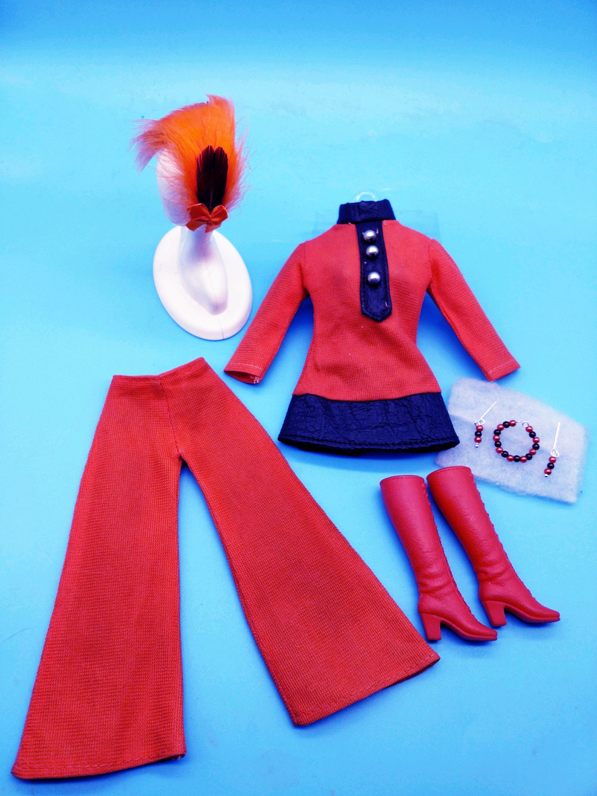 Primary image for VINTAGE BARBIE SHILLMAN TOP, PANTS AND SQUISHY ORANGE LACE BOOTS!   COMPLETE