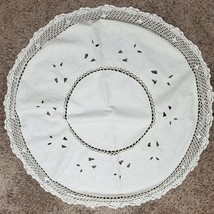 Vintage Estate Embroidery Crochet Table Cloth w/ Cutouts Floral 31 Inch ... - £10.37 GBP