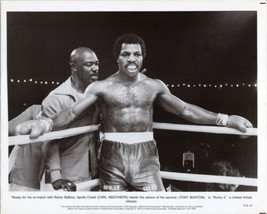 Rocky II 1979 8x10 photograph Carl Weathers as Apollo Creed in boxing ring - £7.76 GBP